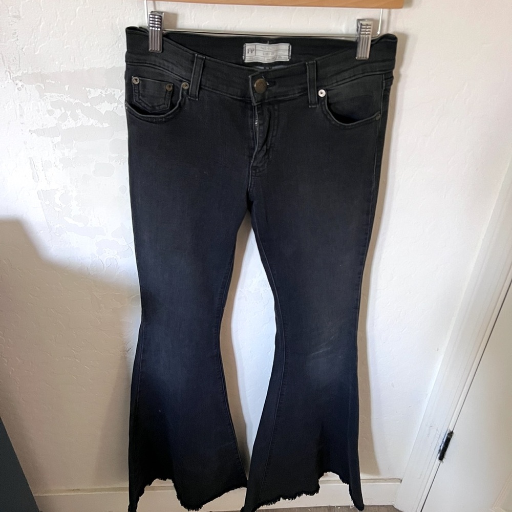Black Flared Women's Jeans